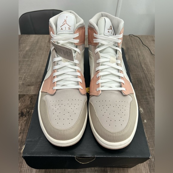 Air Jordan 1 mid - Picture 2 of 8